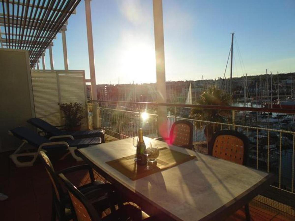 Stunning 2-Bed Penthouse In Lagos 250M From Beach エクステリア 写真