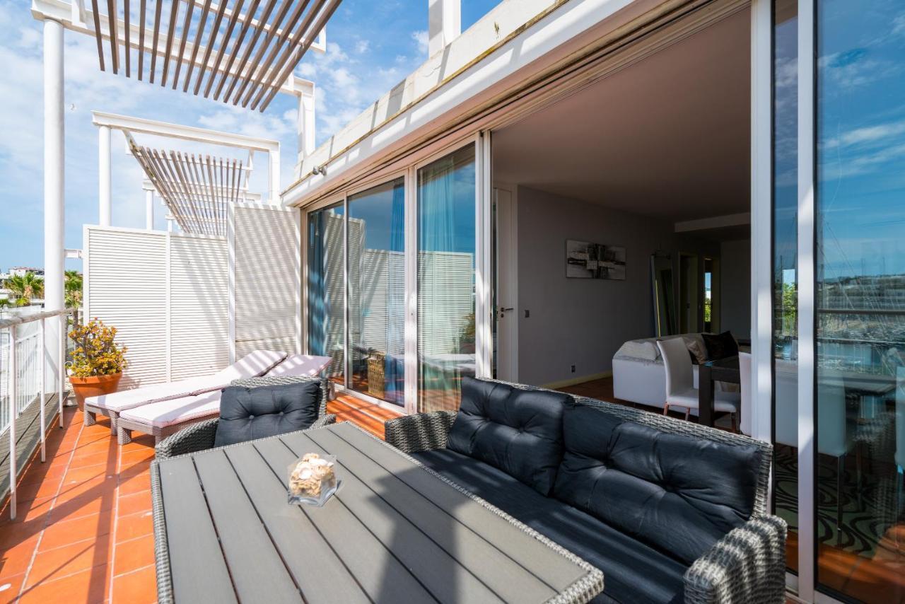 Stunning 2-Bed Penthouse In Lagos 250M From Beach エクステリア 写真
