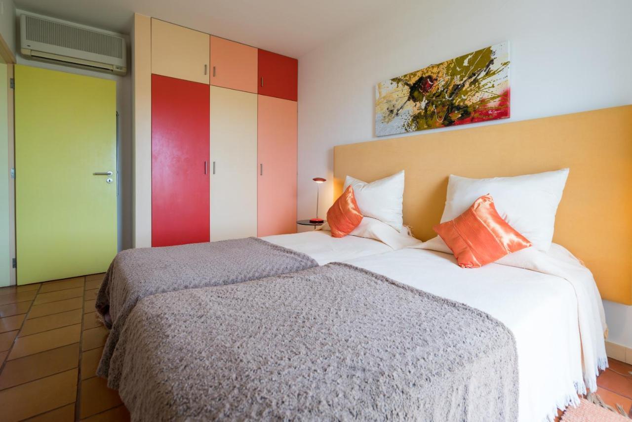 Stunning 2-Bed Penthouse In Lagos 250M From Beach エクステリア 写真
