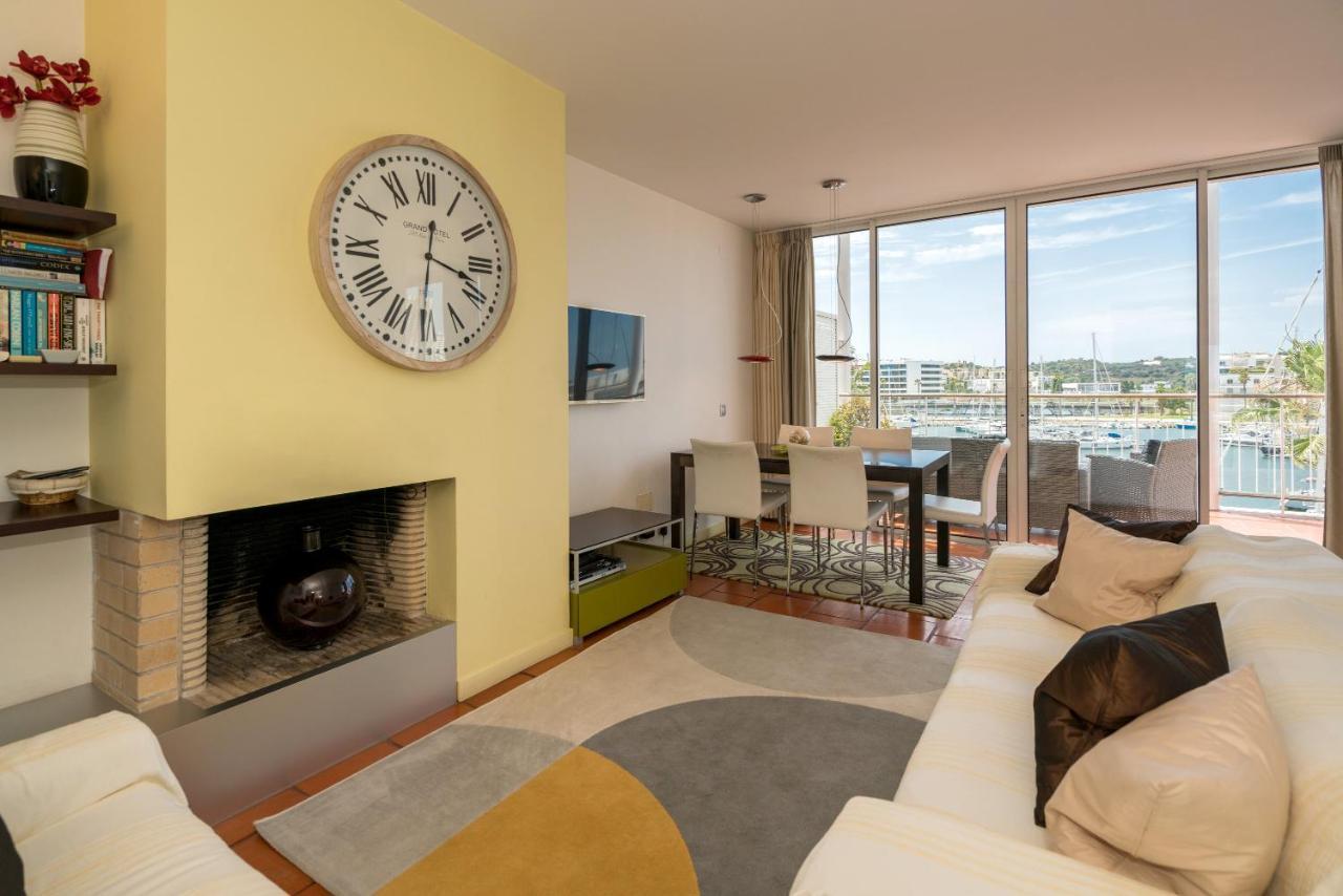 Stunning 2-Bed Penthouse In Lagos 250M From Beach エクステリア 写真